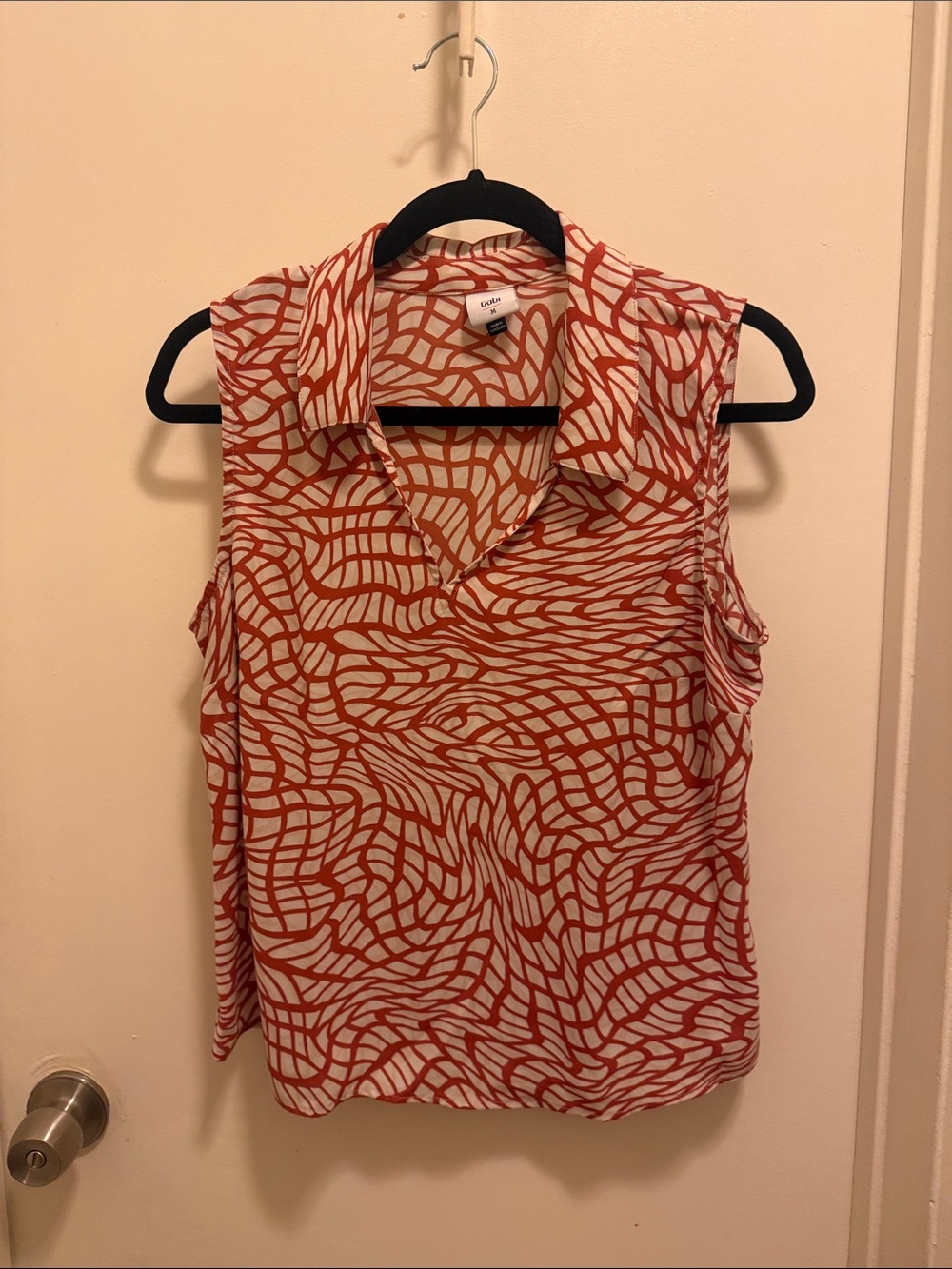 LOFT Collared Sleeveless Top in Rust and White Abstract Print
